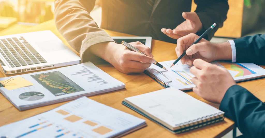 Nắm trọn tuyệt chiêu để sử dụng Google Analytics và Facebook Insights - hình đại diện